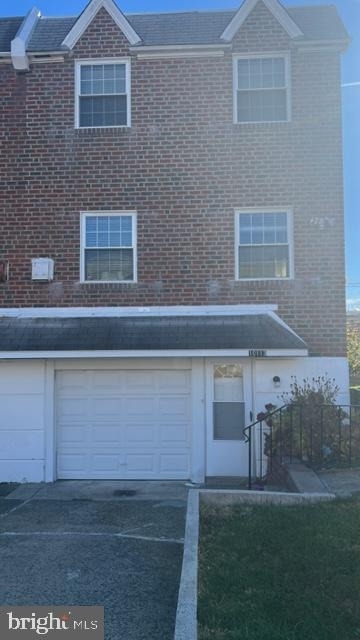 10113 Jeanes Street - Photo 1