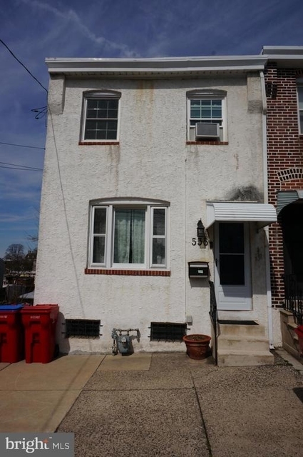 535 Sandy Street - Photo 1