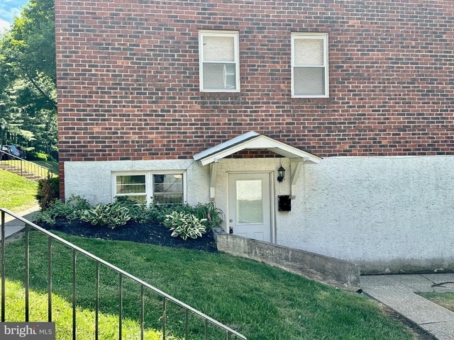 333 Lacey Avenue - Photo 1
