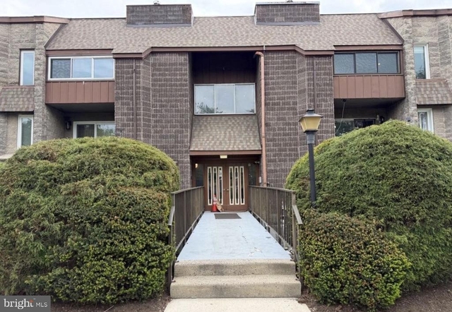 111 Leedom Way - Photo 1