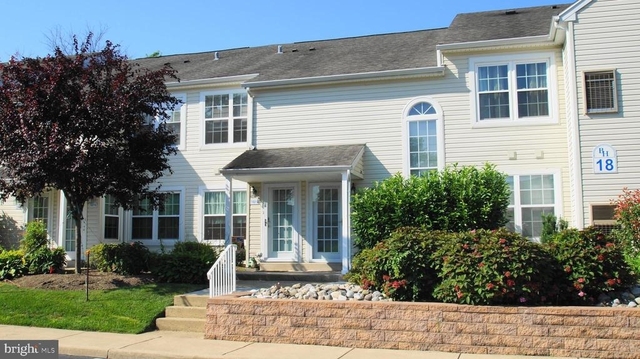 18010 Beacon Hill Drive - Photo 1