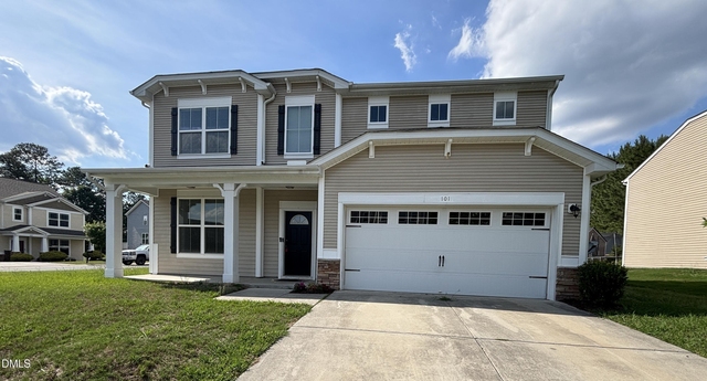 101 Red Bird Drive - Photo 1