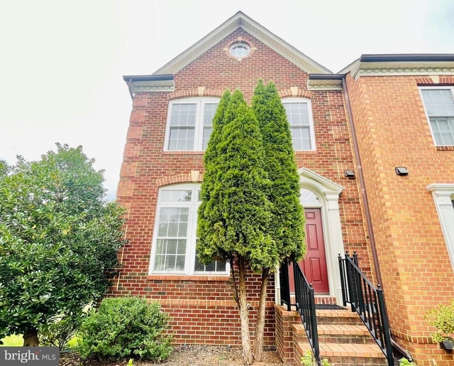 3514 Tabard Lane - Photo 1