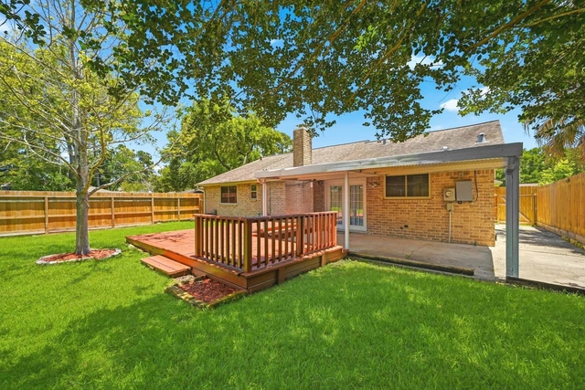 17511 Favor Bend Court - Photo 1