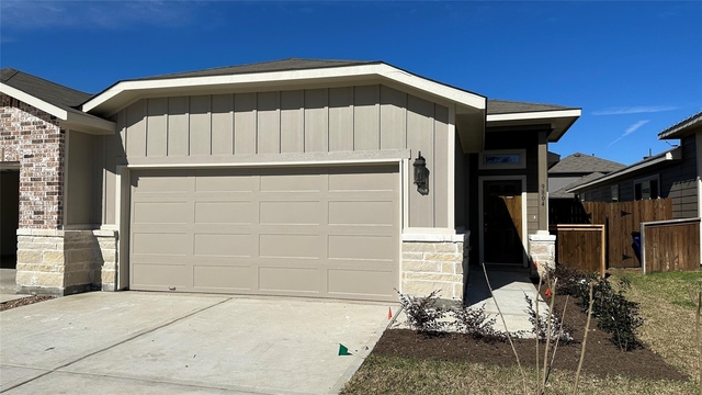 9804 Grosbeak Lane - Photo 1