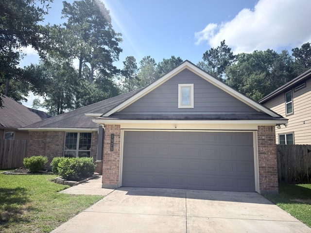 1975 Briar Grove Drive - Photo 1