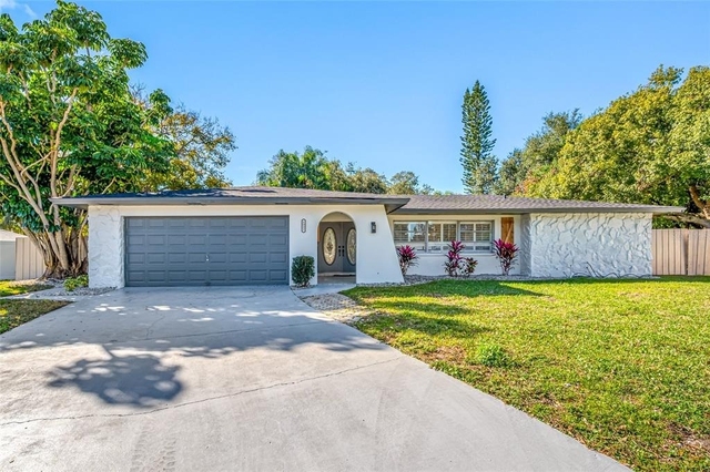 1932 Oro Court - Photo 1