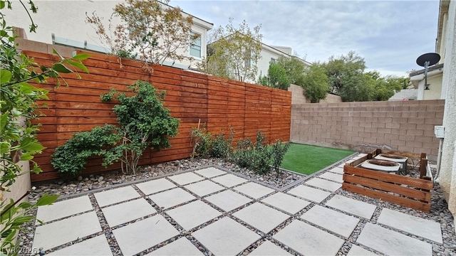 266 Echo Dell Court - Photo 1