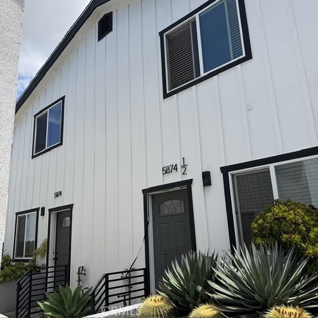 5874 Towne - Photo 1