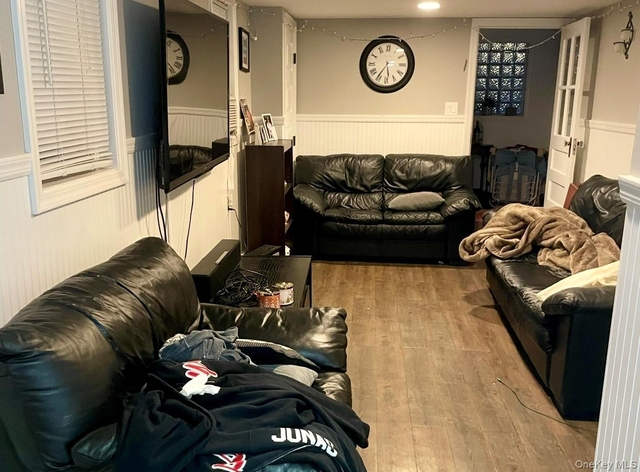 70 Ohio Avenue - Photo 1