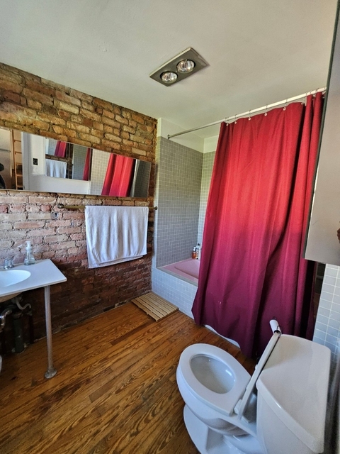 530 Court Street - Photo 1
