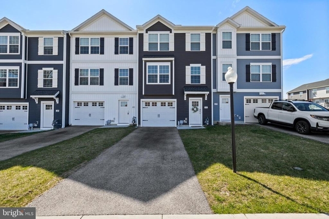 2904 Hickorywood Lane - Photo 1