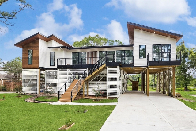 407 Brook Hollow Drive - Photo 1