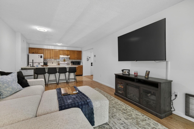 120 Fisherville - Photo 1