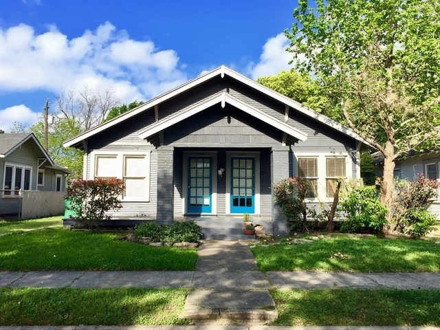 4009 Oak Ridge Street - Photo 1