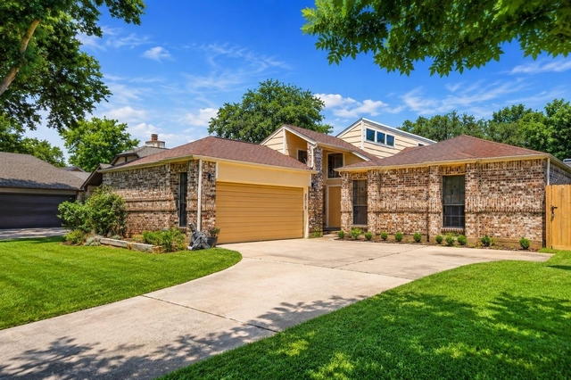 2019 First Crossing Boulevard - Photo 1