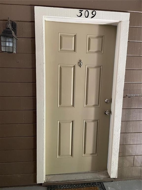 199 Afton Square - Photo 1
