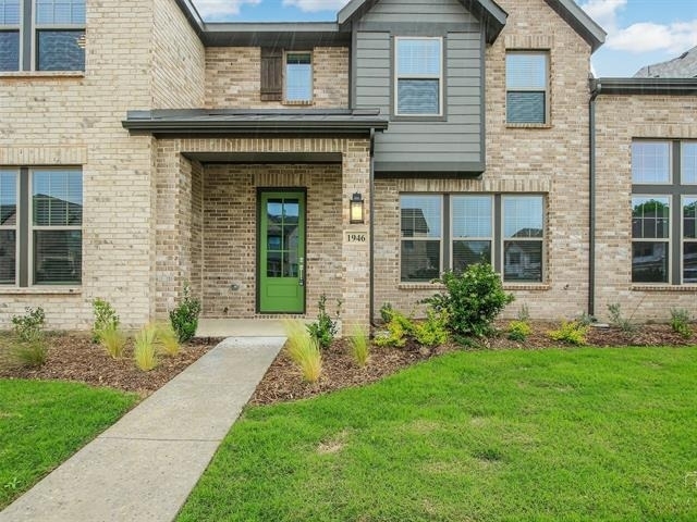 1946 Sweetwater Lane - Photo 1
