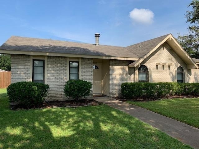 4905 Avery Circle - Photo 1