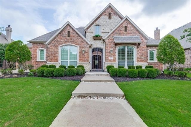 3011 Haywick - Photo 1