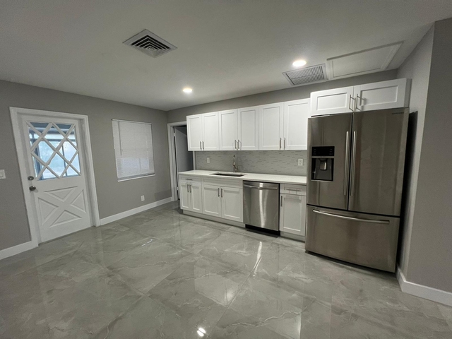 129 Euclid Boulevard - Photo 1