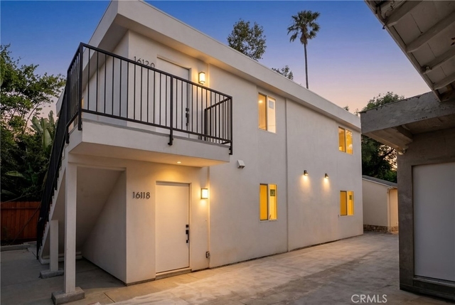 16120 Haynes Street - Photo 1