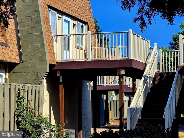 3815 Monte Vista Place - Photo 1