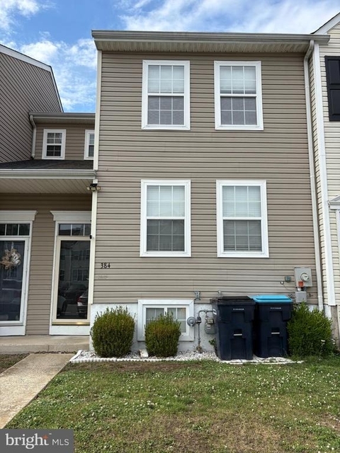 384 Braddock Road - Photo 1