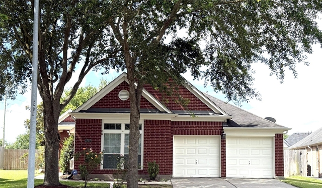 1707 Magnolia Lake - Photo 1