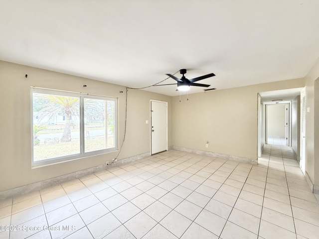 1635 Nassau Street - Photo 1
