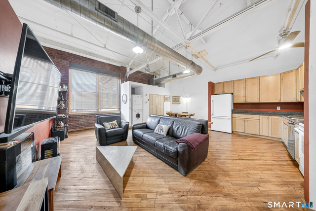 325 Lafayette Street - Photo 1