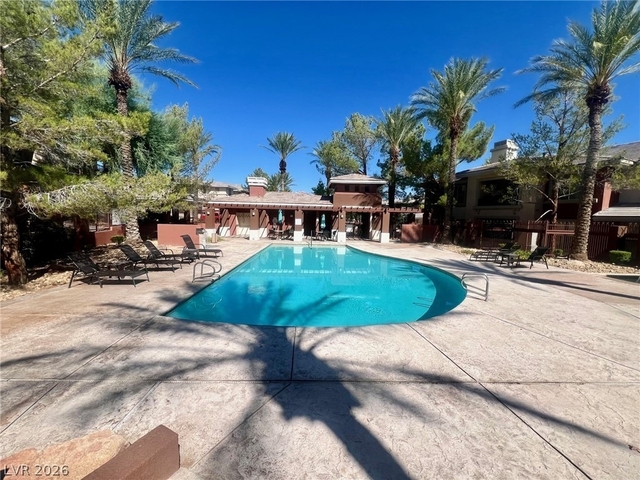 912 Duckhorn Court - Photo 1