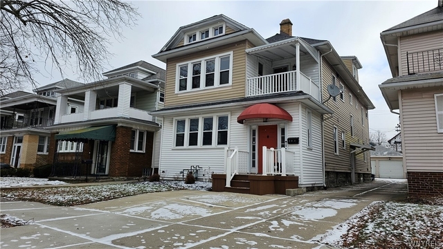 307 Sterling Avenue - Photo 1