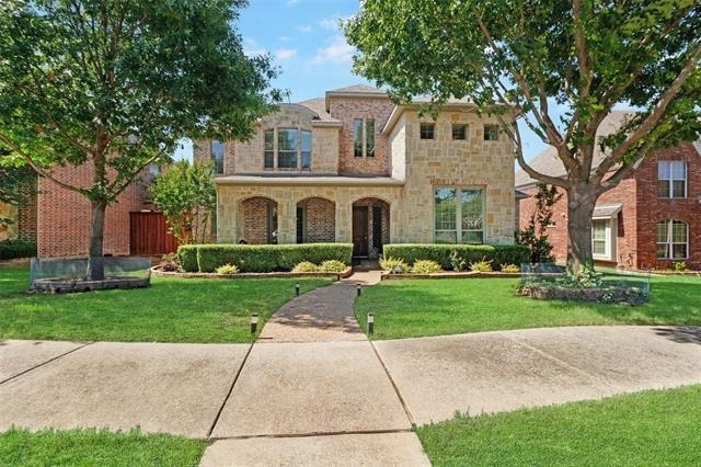 9823 Carriage Hill Lane - Photo 1