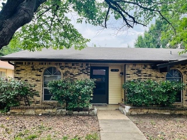 5060 Arbor Glen Road - Photo 1