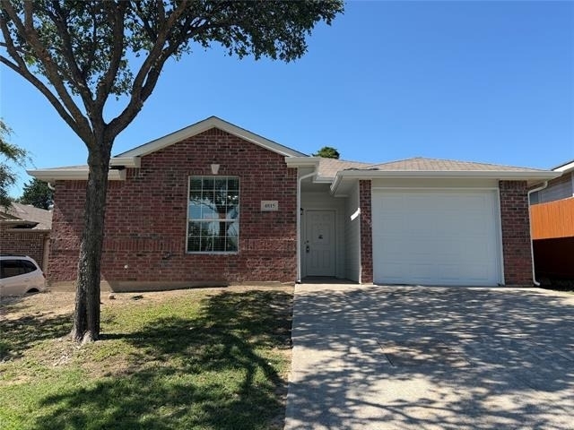 4815 Mexico Court - Photo 1