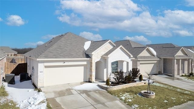 6932 Falconer Way - Photo 1