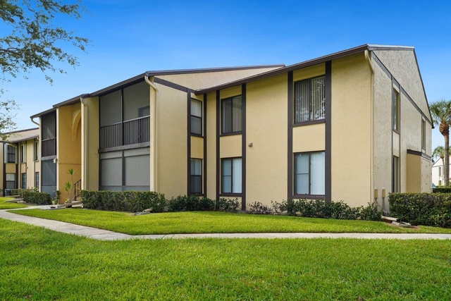 802 Sky Pine Way - Photo 1
