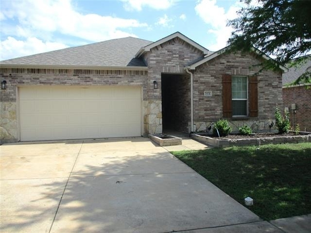 2424 Gelbray Place - Photo 1