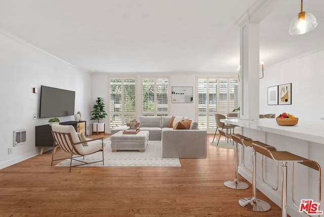 7270 Hillside Avenue - Photo 1