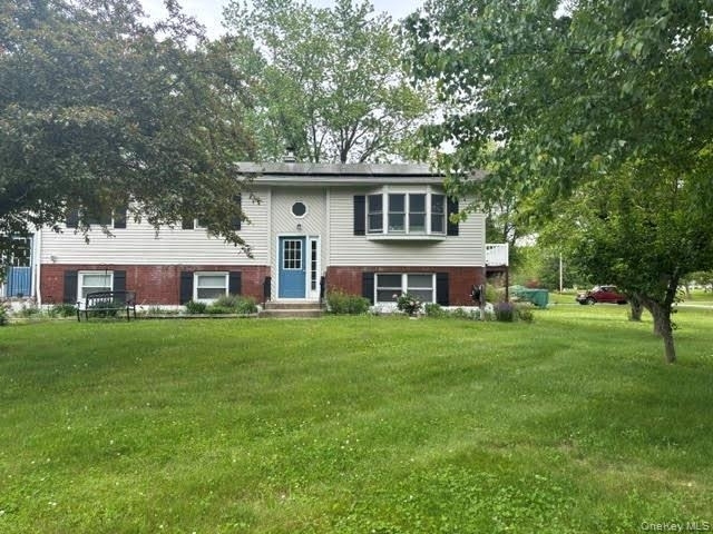 32 Louise Lane - Photo 1
