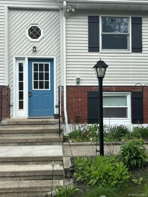 32 Louise Lane - Photo 1