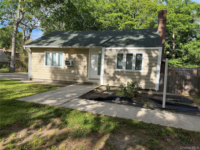 79 Manor Drive - Photo 1
