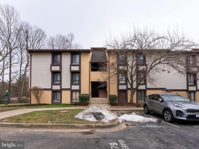 11613 Stoneview Square - Photo 1