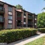 9708 Kingsbridge Drive - Photo 1