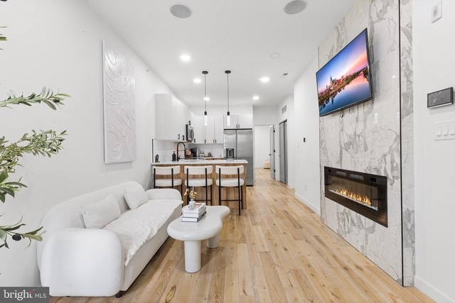 647 N 41st Street - Photo 1