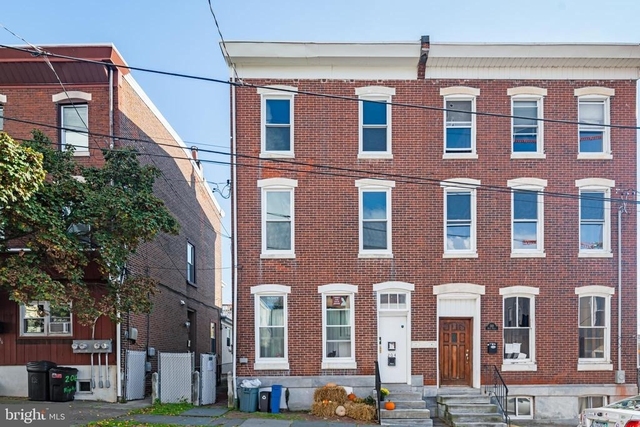 204 Ripka Street - Photo 1