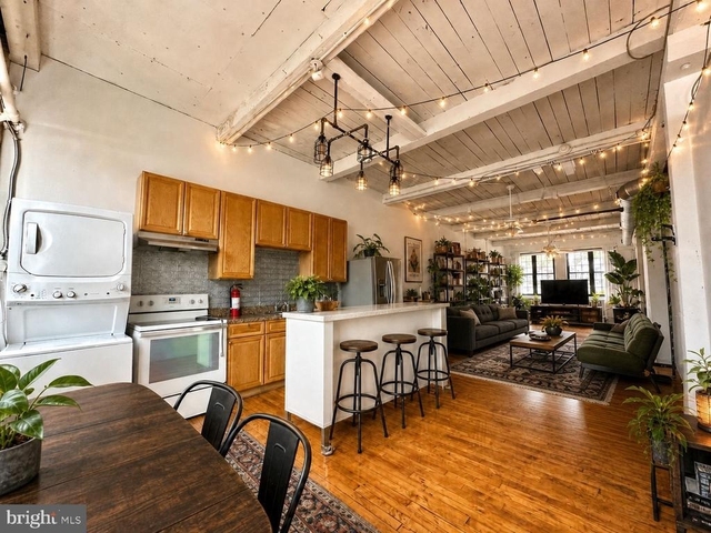 14 W Harvey Street - Photo 1