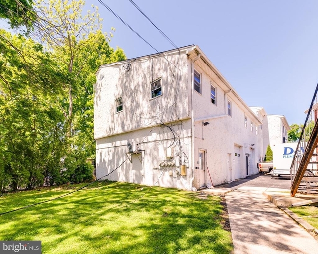 2120 Bellemead Avenue - Photo 1