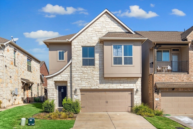2105 Town Centre Dr - Photo 1